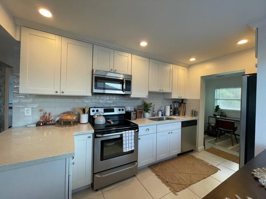 Jungle Cottage With Luxury Pool, Hot Tub And More! Lake Worth Beach Exterior foto